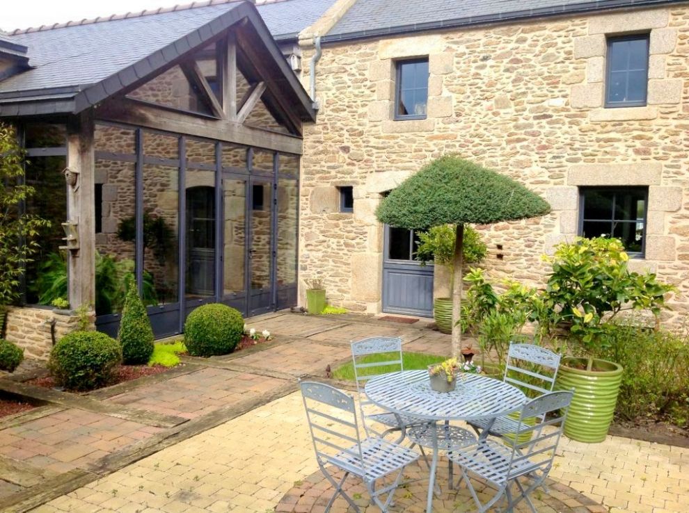 Confiez la rénovation de votre maison à Déco+, à Rennes. Confiez la rénovation de votre maison à Déco+, à Rennes.